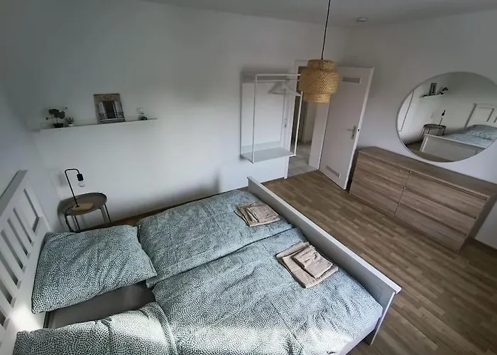 Apartment Comfortable With Balcony